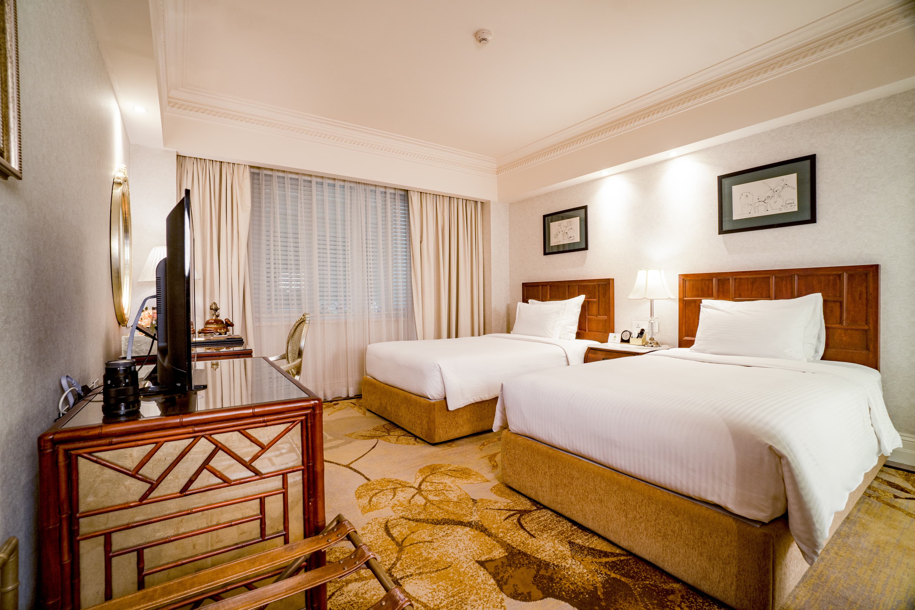 APRICOT HOTEL Sketch Twin Bed