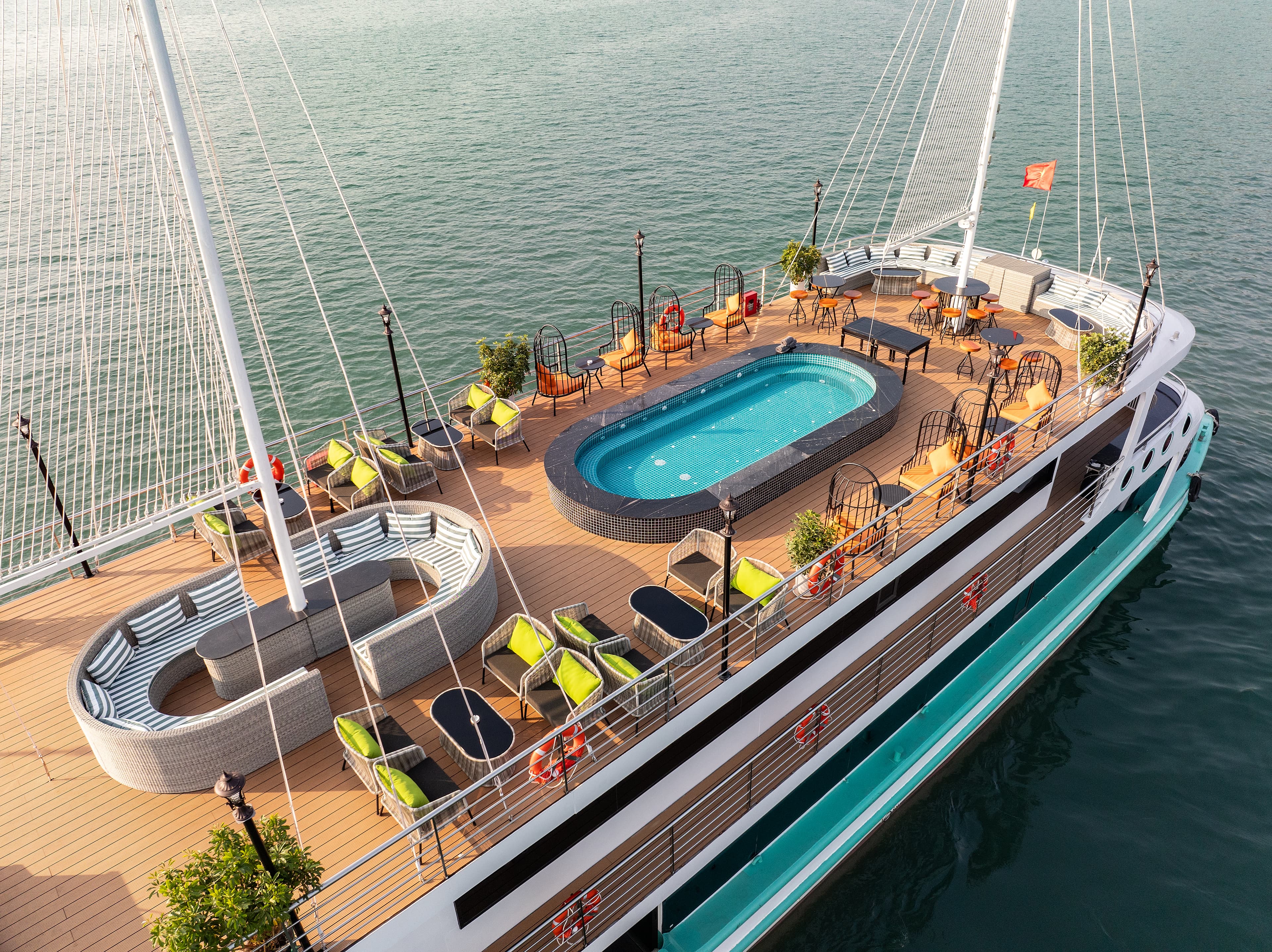 Amethyst Cruise